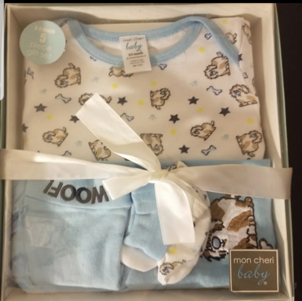 Baby boy clothes set 0-3 months (Doggy)